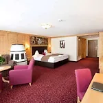 Edelweiss Hochsoelden Superior Otel