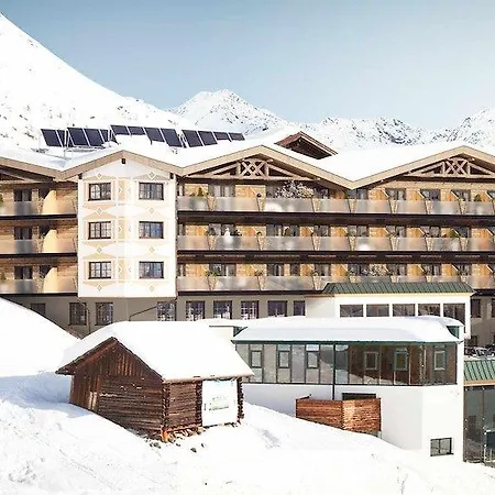 Edelweiss Hochsoelden Superior 4*