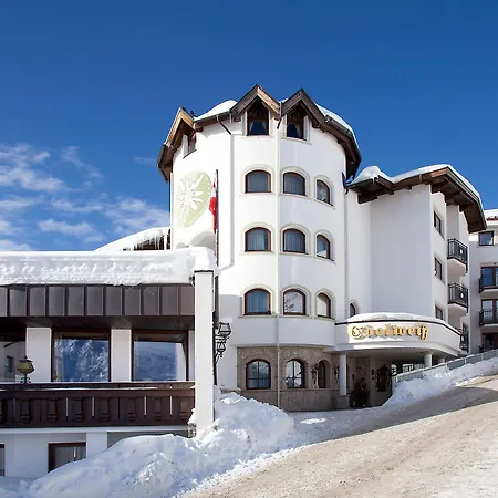 Edelweiss Hochsoelden Superior ホテル