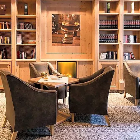 Edelweiss Hochsoelden Superior 4*