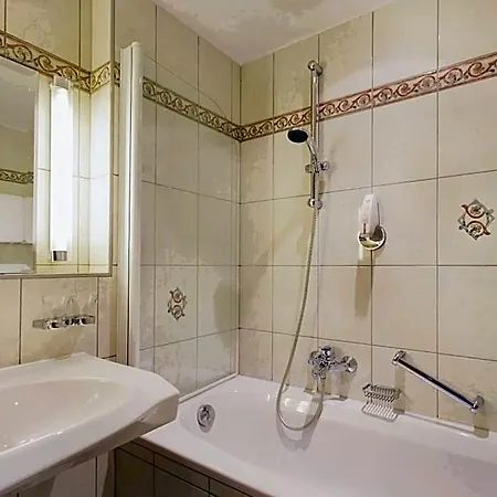 Edelweiss Hochsoelden Superior Hotel 4*