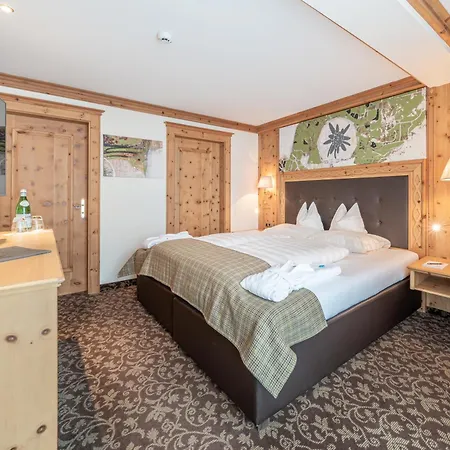 Edelweiss Hochsoelden Superior Hotel 4*