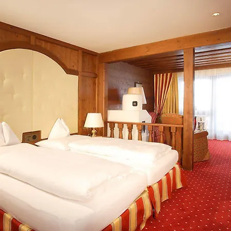 Hotel Edelweiss Hochsoelden Superior 4*