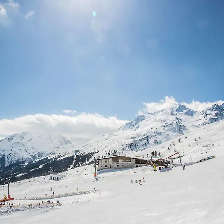 Hotel Edelweiss Hochsoelden Superior 4*