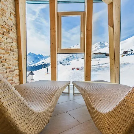 Edelweiss Hochsoelden Superior 4* Sölden