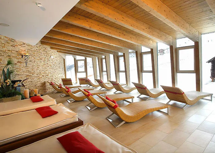 Edelweiss Hochsoelden Superior Hotel 4*